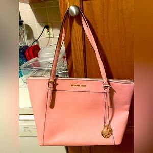 Michael Kors Tote
